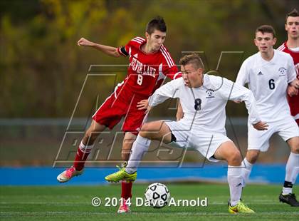 Thumbnail 3 in Silver Lake Regional vs Needham (MIAA Division 1 South Semifinal) photogallery.
