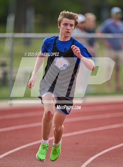 Thumbnail 3 in Rosehill Eagle Relays (200M)  photogallery.