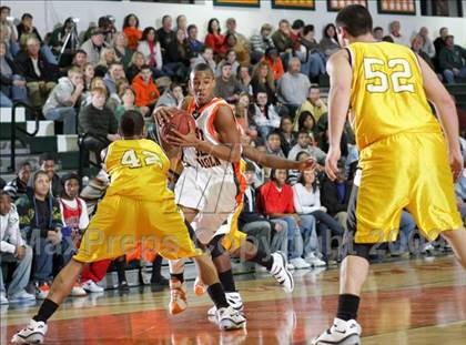 Thumbnail 2 in Lincolnton @ East Lincoln (NCHSAA Playoffs) photogallery.