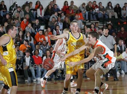 Thumbnail 2 in Lincolnton @ East Lincoln (NCHSAA Playoffs) photogallery.