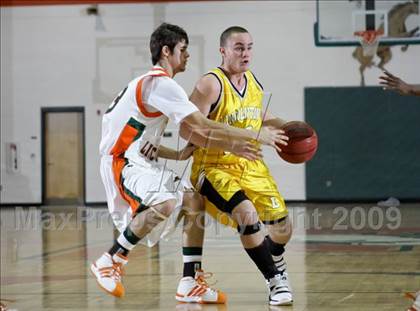 Thumbnail 3 in Lincolnton @ East Lincoln (NCHSAA Playoffs) photogallery.