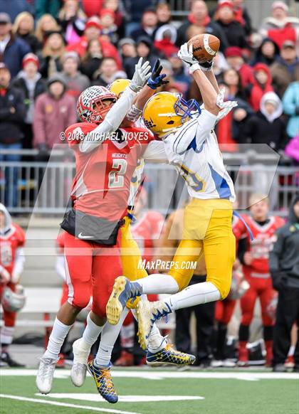 Thumbnail 3 in Marion Local vs. Cuyahoga Heights (OHSAA Division 6 Final)  photogallery.