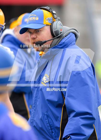 Thumbnail 2 in Marion Local vs. Cuyahoga Heights (OHSAA Division 6 Final)  photogallery.