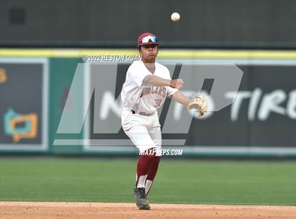 Thumbnail 3 in Warren vs. La Serna photogallery.