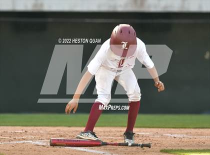 Thumbnail 1 in Warren vs. La Serna photogallery.
