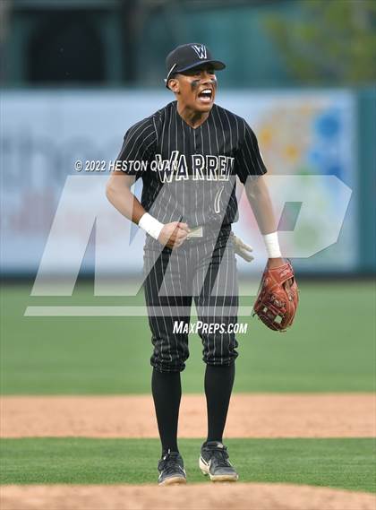 Thumbnail 1 in Warren vs. La Serna photogallery.