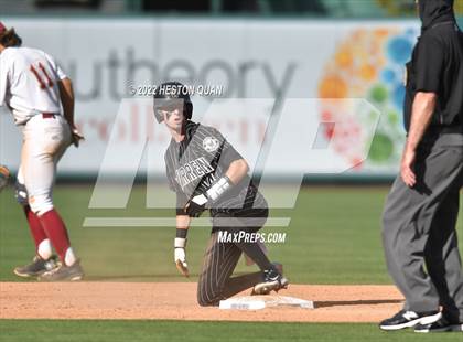 Thumbnail 3 in Warren vs. La Serna photogallery.