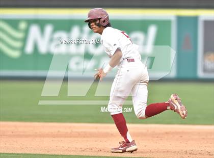 Thumbnail 3 in Warren vs. La Serna photogallery.
