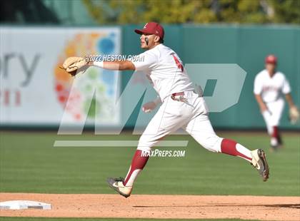 Thumbnail 1 in Warren vs. La Serna photogallery.