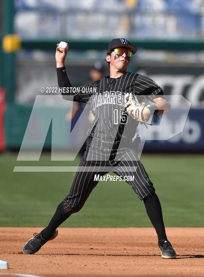 Thumbnail 2 in Warren vs. La Serna photogallery.