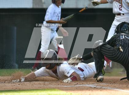 Thumbnail 2 in Warren vs. La Serna photogallery.