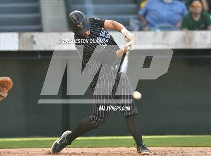 Thumbnail 2 in Warren vs. La Serna photogallery.