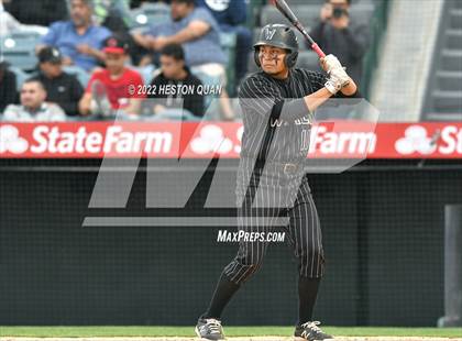 Thumbnail 1 in Warren vs. La Serna photogallery.