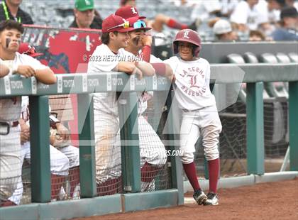 Thumbnail 3 in Warren vs. La Serna photogallery.
