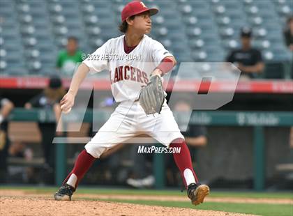 Thumbnail 3 in Warren vs. La Serna photogallery.