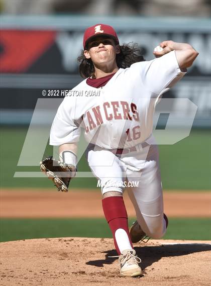 Thumbnail 1 in Warren vs. La Serna photogallery.