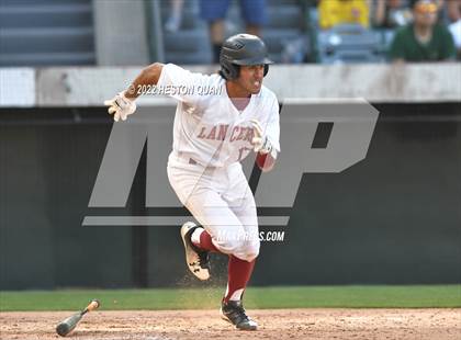 Thumbnail 2 in Warren vs. La Serna photogallery.