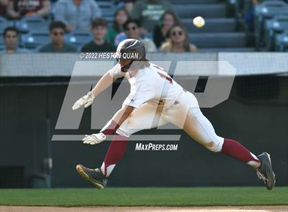 Thumbnail 1 in Warren vs. La Serna photogallery.