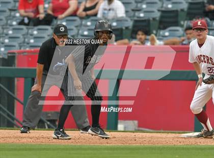 Thumbnail 2 in Warren vs. La Serna photogallery.