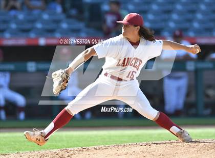 Thumbnail 3 in Warren vs. La Serna photogallery.