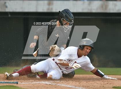 Thumbnail 1 in Warren vs. La Serna photogallery.