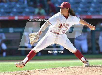 Thumbnail 1 in Warren vs. La Serna photogallery.