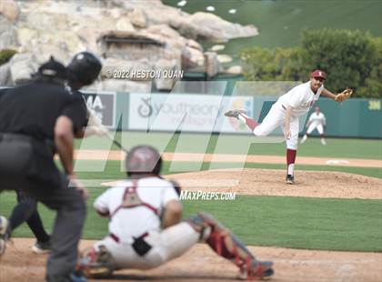 Thumbnail 2 in Warren vs. La Serna photogallery.