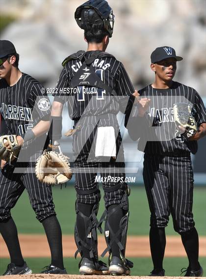 Thumbnail 2 in Warren vs. La Serna photogallery.