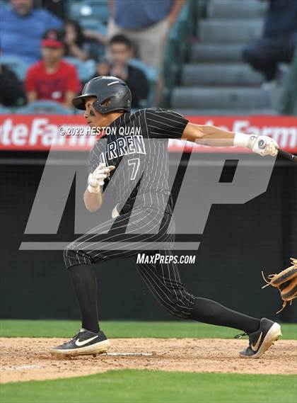 Thumbnail 3 in Warren vs. La Serna photogallery.