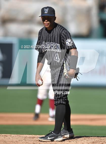 Thumbnail 2 in Warren vs. La Serna photogallery.