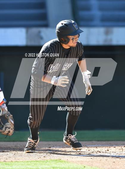 Thumbnail 2 in Warren vs. La Serna photogallery.