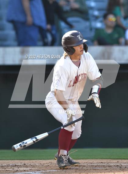 Thumbnail 3 in Warren vs. La Serna photogallery.