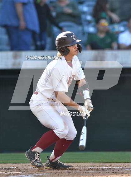 Thumbnail 2 in Warren vs. La Serna photogallery.