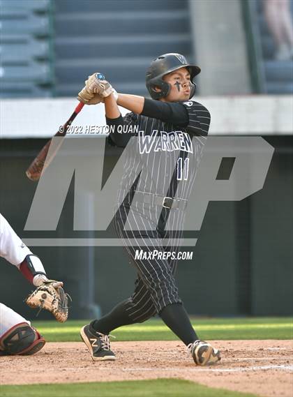 Thumbnail 2 in Warren vs. La Serna photogallery.