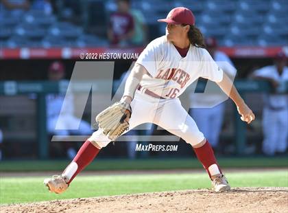 Thumbnail 2 in Warren vs. La Serna photogallery.