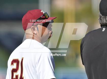 Thumbnail 1 in Warren vs. La Serna photogallery.