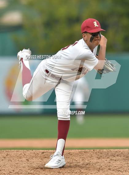 Thumbnail 3 in Warren vs. La Serna photogallery.