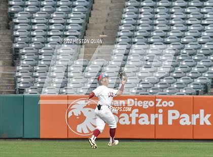 Thumbnail 1 in Warren vs. La Serna photogallery.