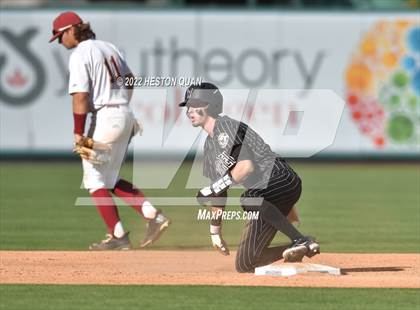 Thumbnail 2 in Warren vs. La Serna photogallery.