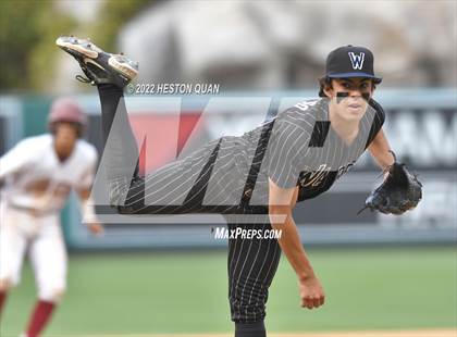 Thumbnail 1 in Warren vs. La Serna photogallery.