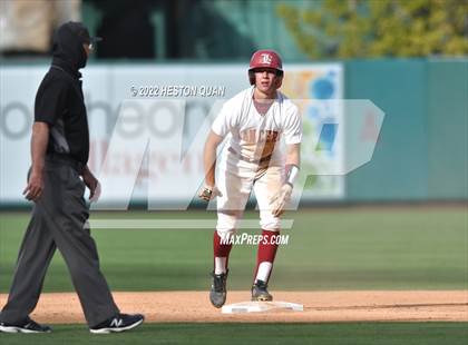 Thumbnail 3 in Warren vs. La Serna photogallery.