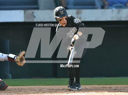 Thumbnail 2 in Warren vs. La Serna photogallery.