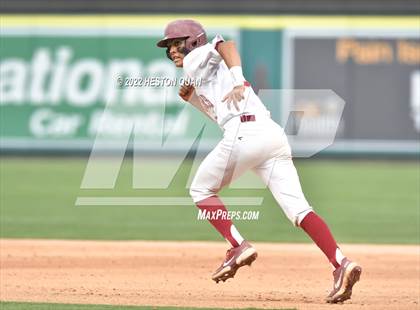 Thumbnail 2 in Warren vs. La Serna photogallery.