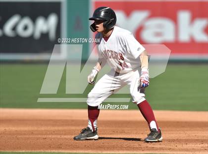 Thumbnail 2 in Warren vs. La Serna photogallery.