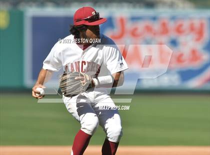 Thumbnail 1 in Warren vs. La Serna photogallery.