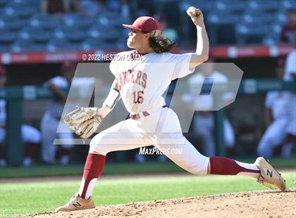Thumbnail 3 in Warren vs. La Serna photogallery.