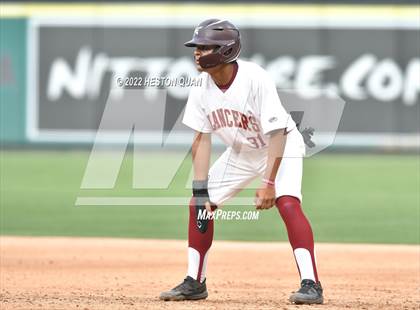 Thumbnail 1 in Warren vs. La Serna photogallery.