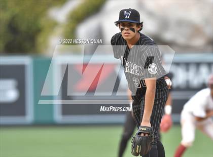 Thumbnail 1 in Warren vs. La Serna photogallery.