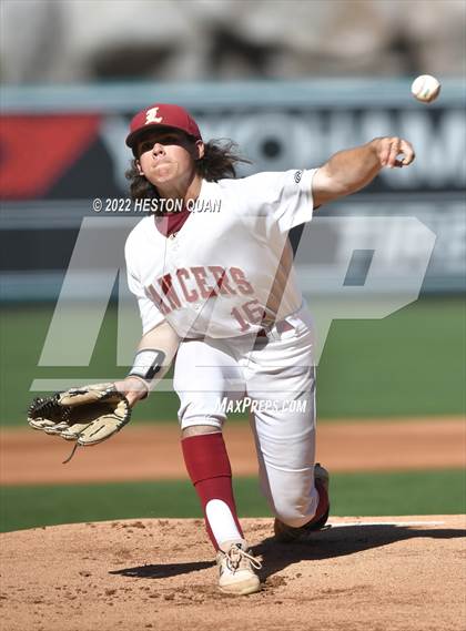 Thumbnail 1 in Warren vs. La Serna photogallery.