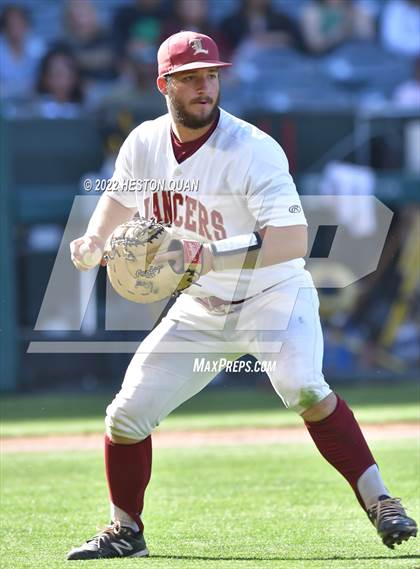 Thumbnail 2 in Warren vs. La Serna photogallery.